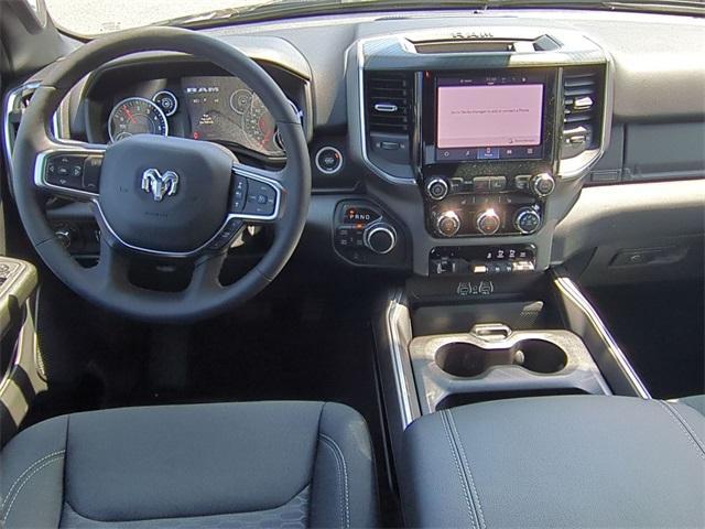 Photo of 2025 Diamond Black RAM 1500