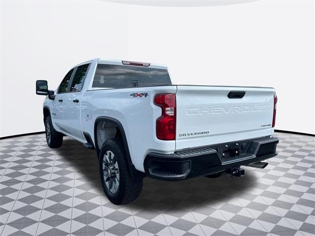 Photo of 2024 Summit White Chevrolet Silverado 2500