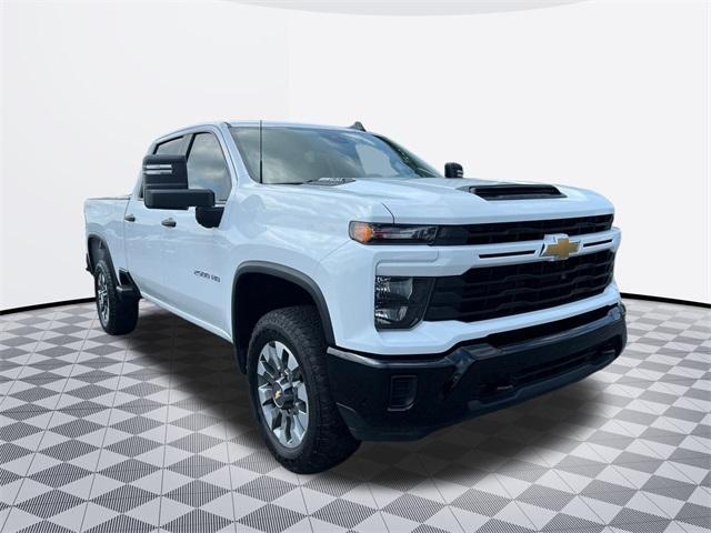 Photo of 2024 Summit White Chevrolet Silverado 2500