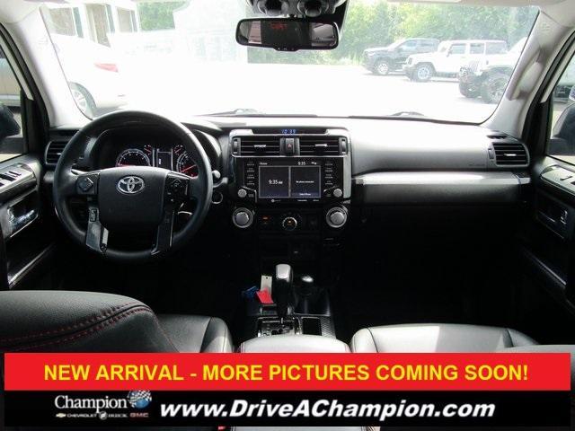 Photo of 2020 White Toyota 4Runner