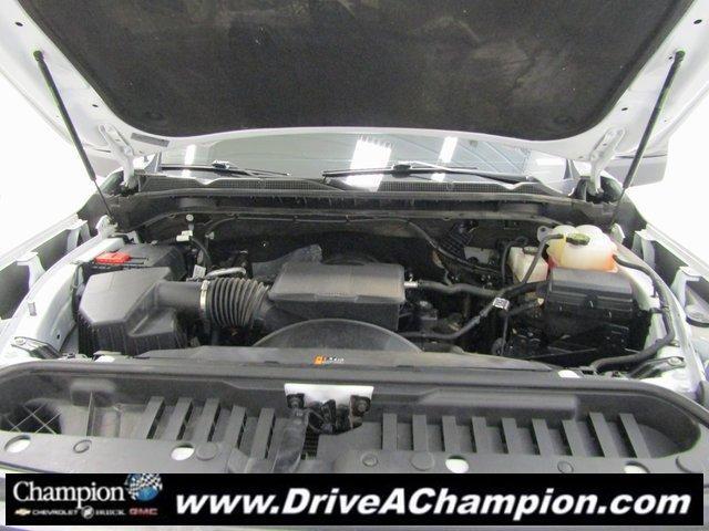 Photo of 2024 White GMC Sierra 2500