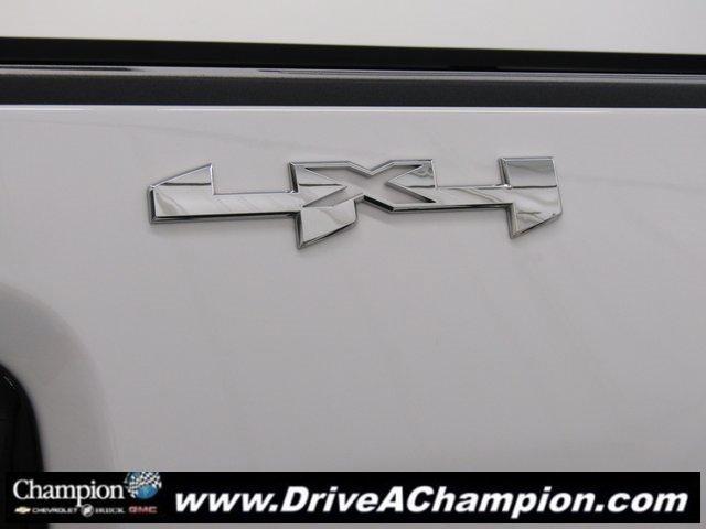 Photo of 2024 White GMC Sierra 2500