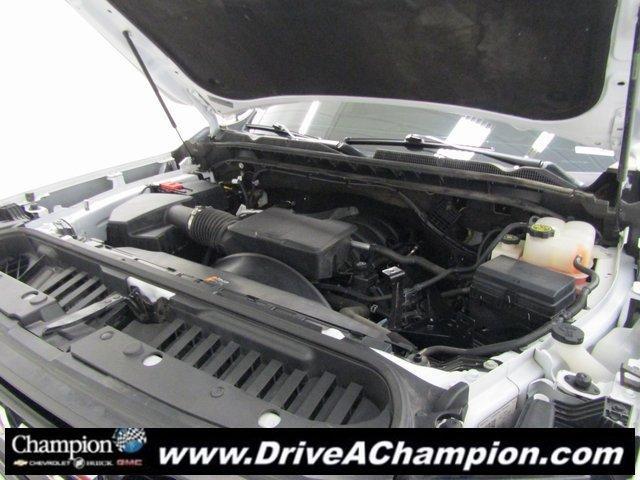 Photo of 2024 White GMC Sierra 2500