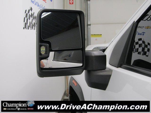 Photo of 2024 White GMC Sierra 2500