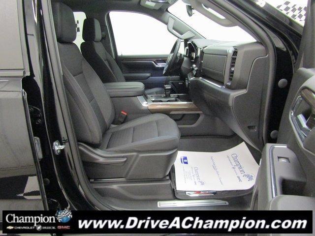 Photo of 2023 Black Chevrolet Silverado 1500