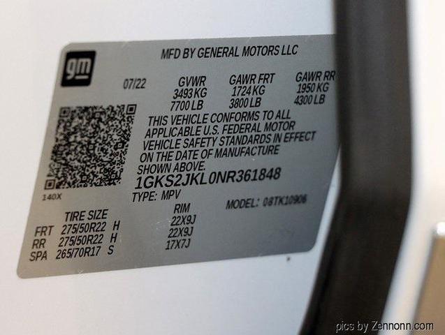 Photo of 2022 White Frost Tricoat GMC Yukon XL