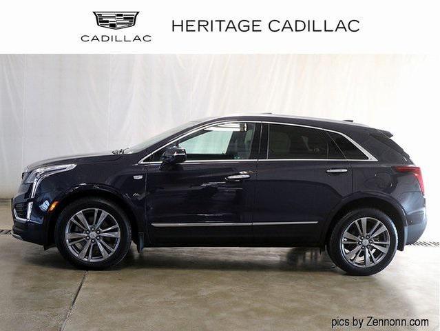 Photo of 2024 Midnight Sky Metallic Cadillac XT5