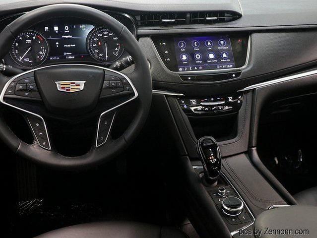 Photo of 2024 Midnight Sky Metallic Cadillac XT5