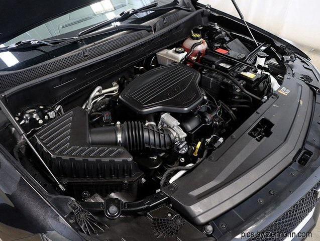 Photo of 2022 Stellar Black Metallic Cadillac XT6