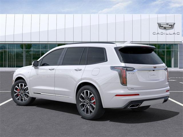 Photo of 2025 Crystal White Tricoat Cadillac XT6