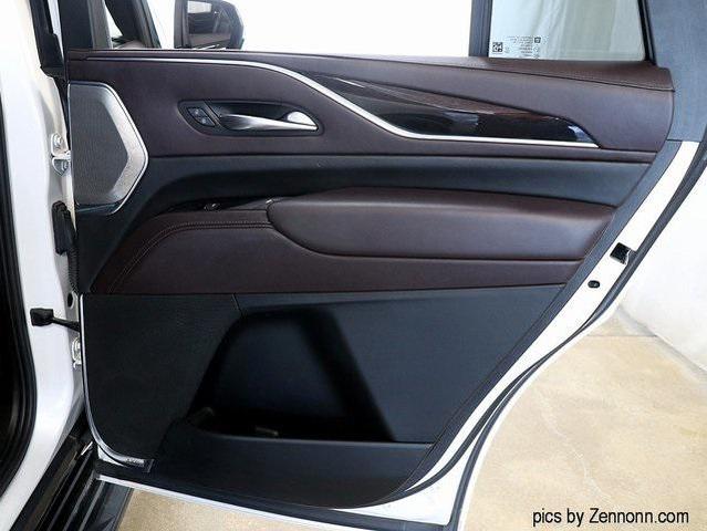 Photo of 2021 Crystal White Tricoat Cadillac Escalade