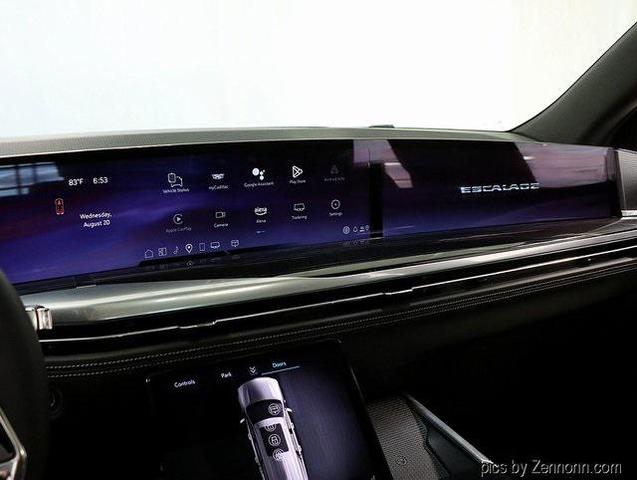 Photo of 2025 Crystal White Tricoat Cadillac Escalade