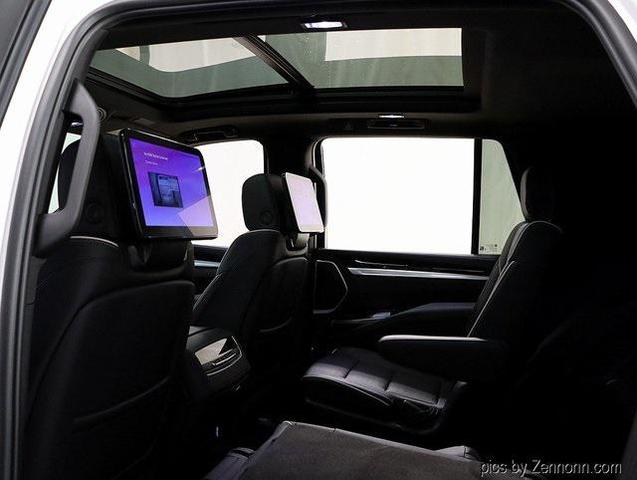 Photo of 2025 Crystal White Tricoat Cadillac Escalade