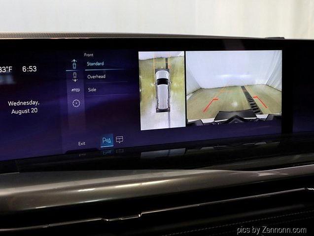 Photo of 2025 Crystal White Tricoat Cadillac Escalade