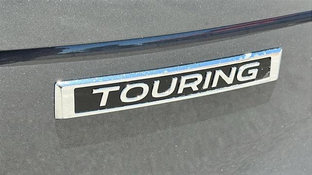 Photo of 2025 Magnetite Gray Metallic Subaru Forester