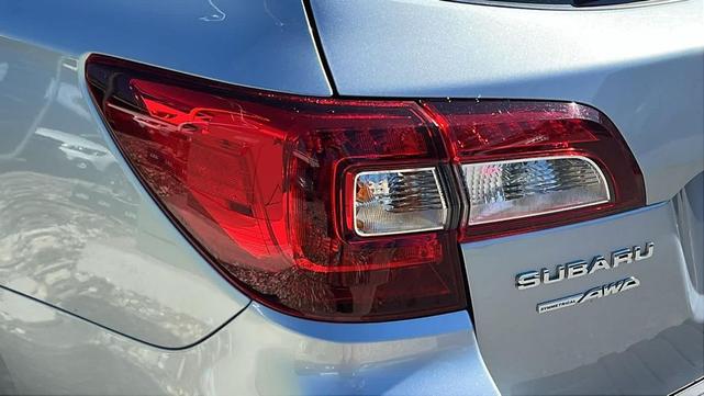 Photo of 2019 Ice Silver Metallic Subaru Outback