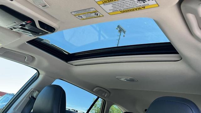Photo of 2025 Autumn Green Metallic Subaru Outback