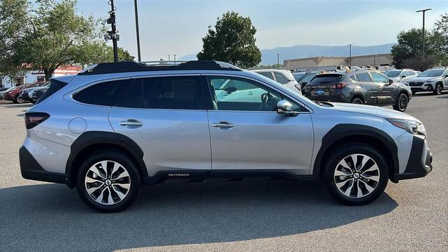 Photo of 2025 Ice Silver Metallic Subaru Outback