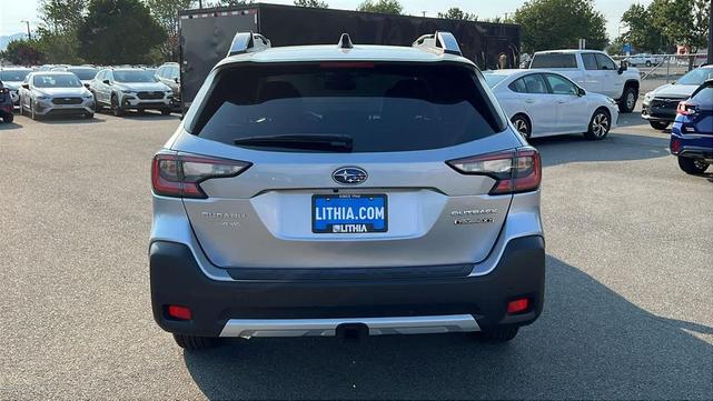 Photo of 2025 Ice Silver Metallic Subaru Outback