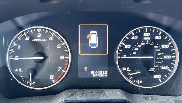 Photo of 2021 Crystal White Pearl Subaru Outback