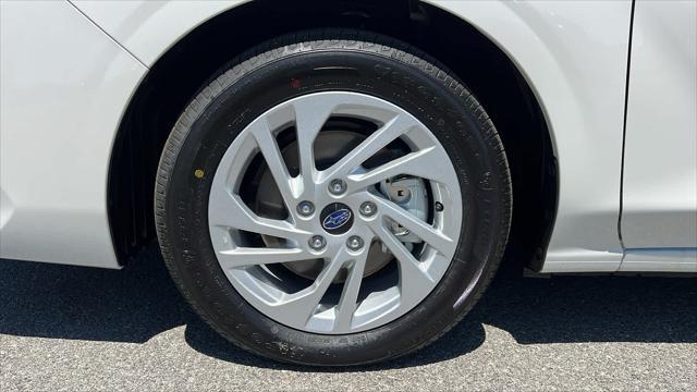 Photo of 2025 Crystal White Pearl Subaru Impreza