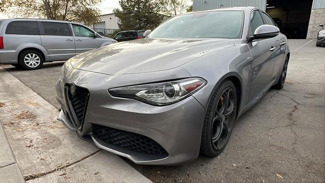 Photo of 2019 Stromboli Gray Metallic Alfa Romeo Giulia