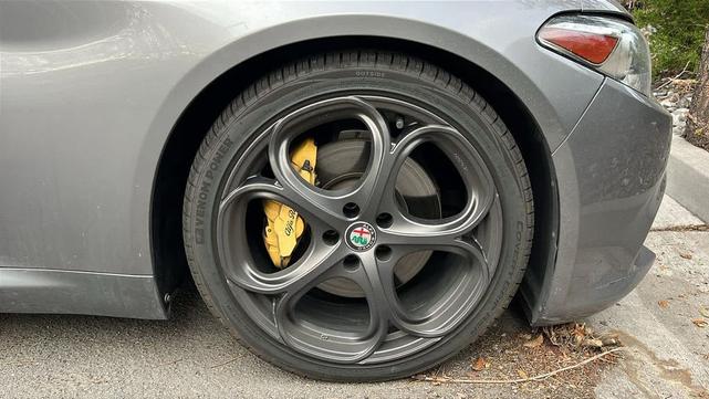 Photo of 2019 Stromboli Gray Metallic Alfa Romeo Giulia