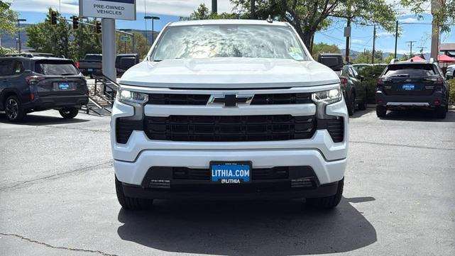 Photo of 2025 Summit White Chevrolet Silverado 1500