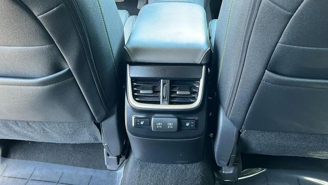 Photo of 2020 Ice Silver Metallic Subaru Outback
