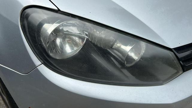 Photo of 2012 Reflex Silver Metallic Volkswagen Golf