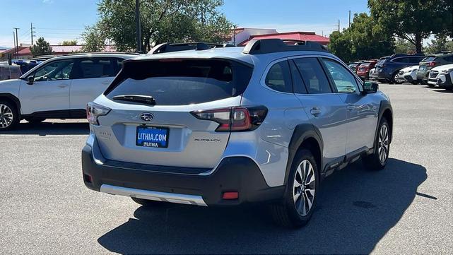 Photo of 2025 Ice Silver Metallic Subaru Outback