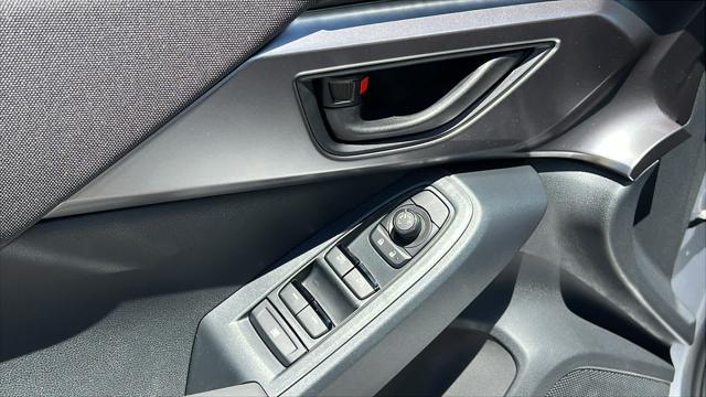 Photo of 2025 Ice Silver Metallic Subaru Impreza