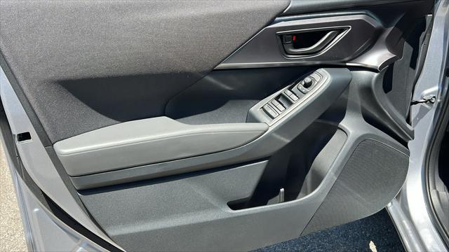 Photo of 2025 Ice Silver Metallic Subaru Impreza