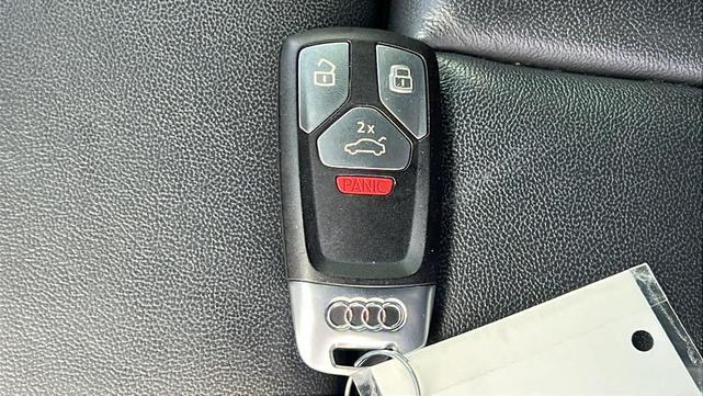 Photo of 2020 Glacier White Metallic Audi A4