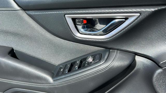 Photo of 2020 Crystal Black Silica Subaru Forester