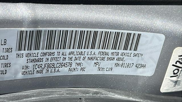 Photo of 2020 Billet Silver Metallic Clearcoat Jeep Grand Cherokee