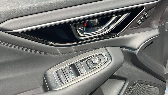 Photo of 2025 Magnetite Gray Metallic Subaru Outback