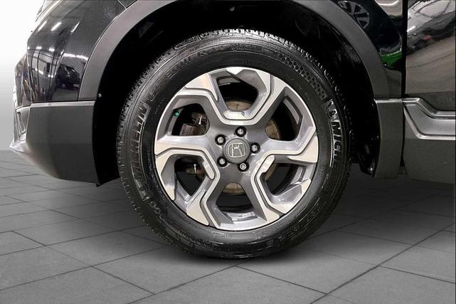 Photo of 2018 Crystal Black Pearl Honda CR-V
