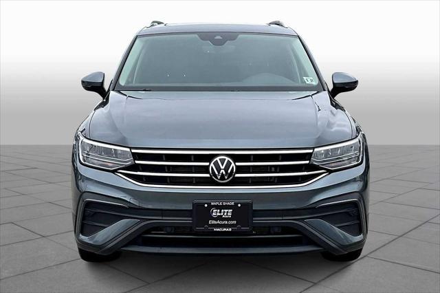 Photo of 2022 Platinum Gray Metallic Volkswagen Tiguan