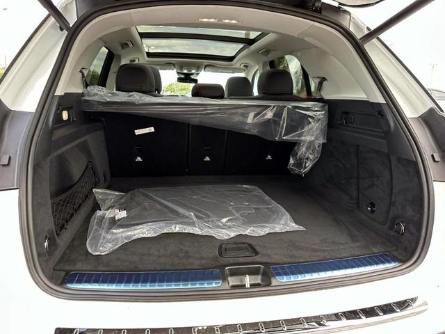 Photo of 2026 White Mercedes-Benz GLE 350