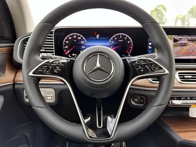 Photo of 2026 White Mercedes-Benz GLE 350