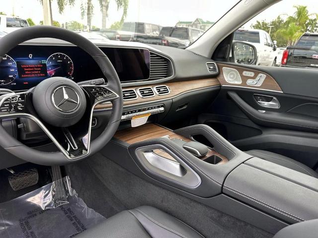 Photo of 2026 White Mercedes-Benz GLE 350