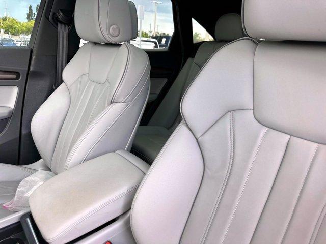 Photo of 2021 Daytona Gray Pearl Effect Audi Q5