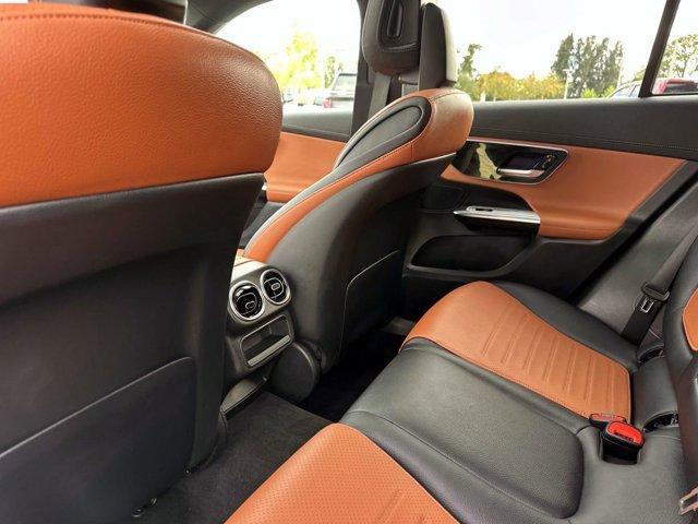Photo of 2024 Black Mercedes-Benz GLC 300