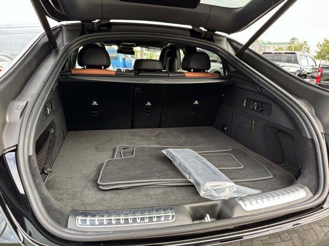 Photo of 2024 Black Mercedes-Benz GLC 300