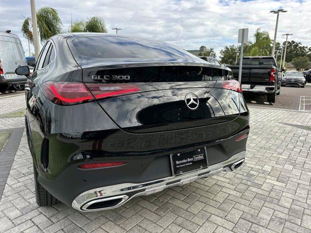 Photo of 2024 Black Mercedes-Benz GLC 300