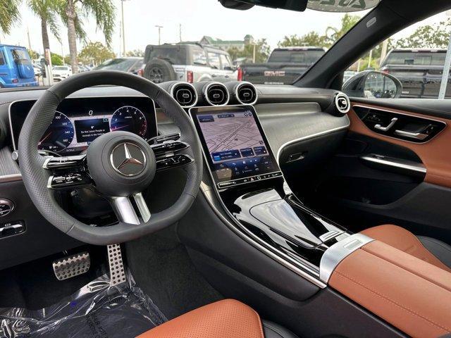 Photo of 2024 Black Mercedes-Benz GLC 300