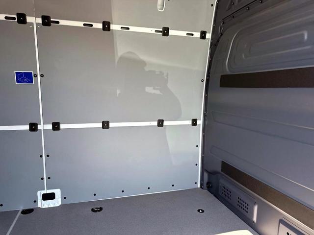 Photo of 2025 White Mercedes-Benz Sprinter 2500