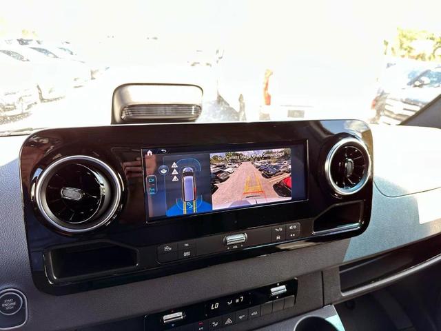 Photo of 2025 White Mercedes-Benz Sprinter 2500