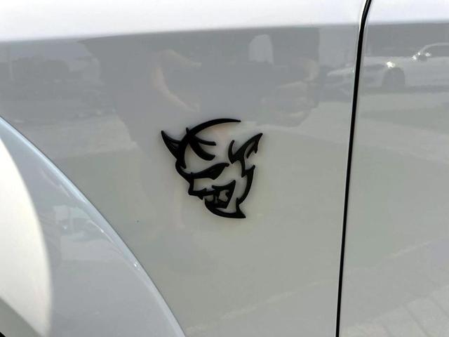 Photo of 2018 White Knuckle Clearcoat Dodge Challenger